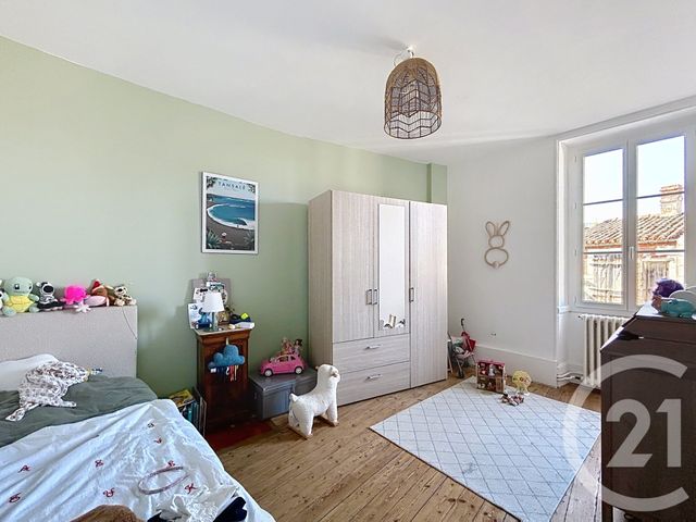 Maison &agrave; louer - 4 pi&egrave;ces - 126,71 m2 - Angouleme - 16 - POITOU-CHARENTES