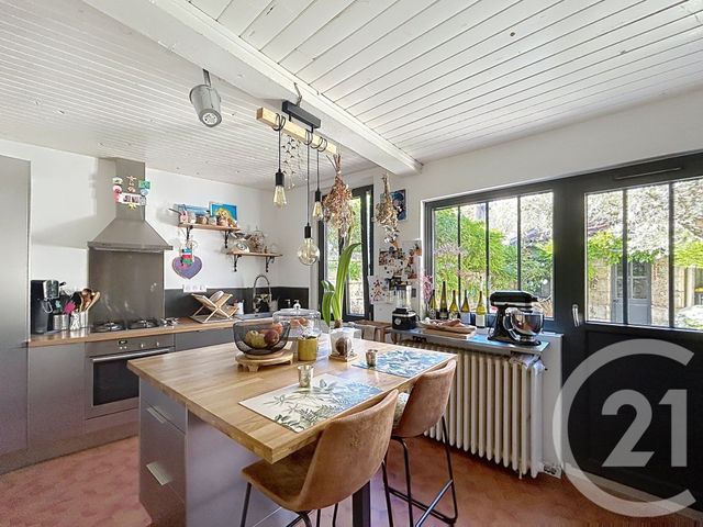Maison &agrave; louer - 4 pi&egrave;ces - 126,71 m2 - Angouleme - 16 - POITOU-CHARENTES