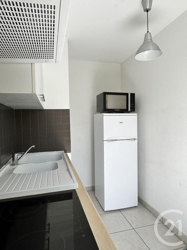 Appartement F3 à louer - 3 pièces - 58,46 m2 - Angouleme - 16 - POITOU-CHARENTES