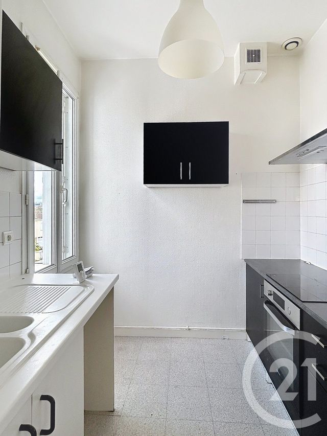 Appartement F3 à louer - 3 pièces - 92 m2 - Gond Pontouvre - 16 - POITOU-CHARENTES