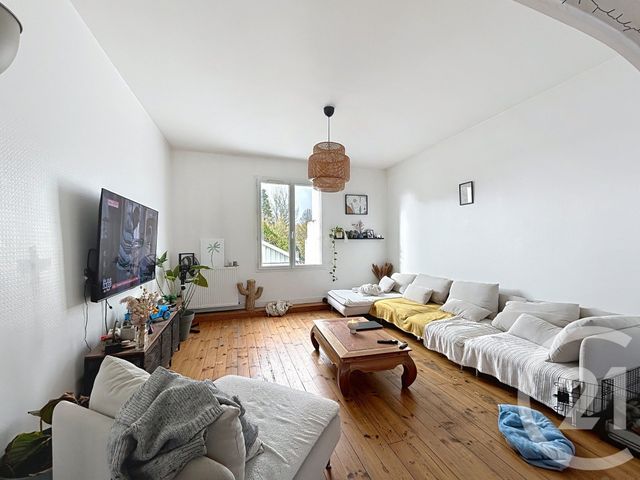 Appartement F3 à louer - 3 pièces - 92 m2 - Gond Pontouvre - 16 - POITOU-CHARENTES