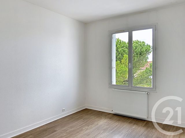 Appartement F3 à louer - 3 pièces - 92 m2 - Gond Pontouvre - 16 - POITOU-CHARENTES