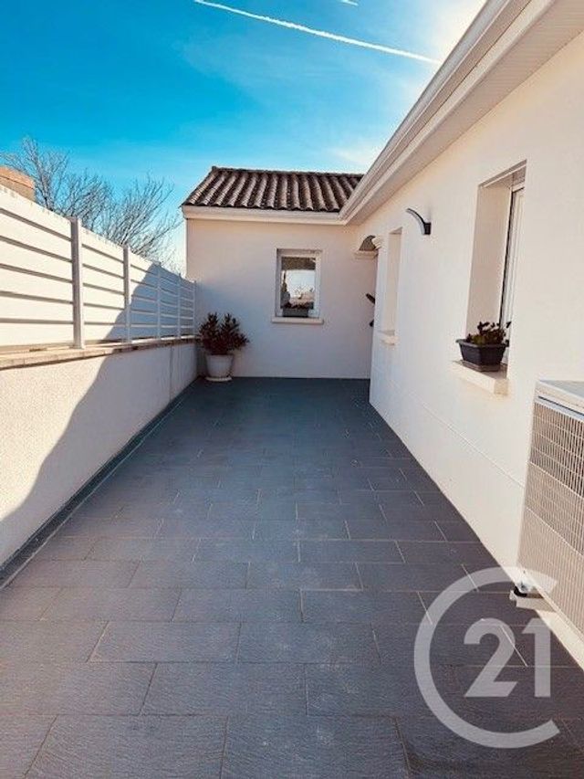 Maison à vendre - 4 pièces - 87 m2 - Champniers - 16 - POITOU-CHARENTES