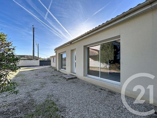 Maison à louer - 2 pièces - 74,72 m2 - L Isle D Espagnac - 16 - POITOU-CHARENTES