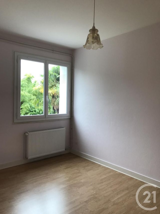 Appartement F2 à louer - 2 pièces - 38,29 m2 - Angouleme - 16 - POITOU-CHARENTES