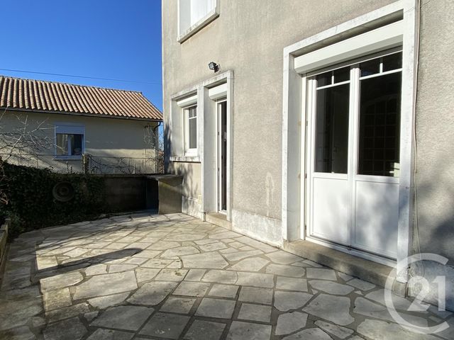 Maison à louer - 4 pièces - 80 m2 - Soyaux - 16 - POITOU-CHARENTES