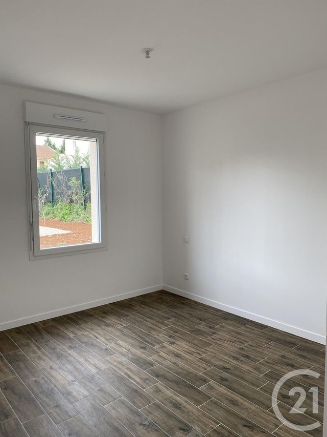 Maison &agrave; louer - 4 pi&egrave;ces - 92,74 m2 - Angouleme - 16 - POITOU-CHARENTES