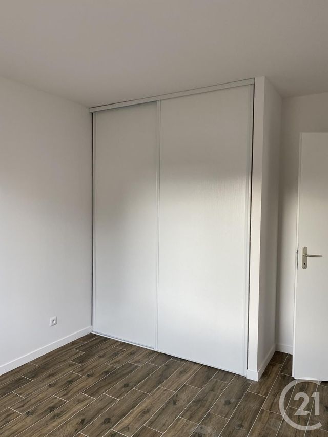 Maison &agrave; louer - 4 pi&egrave;ces - 92,74 m2 - Angouleme - 16 - POITOU-CHARENTES