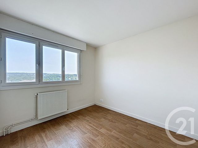 Appartement F2 &agrave; louer - 2 pi&egrave;ces - 45,80 m2 - Angouleme - 16 - POITOU-CHARENTES