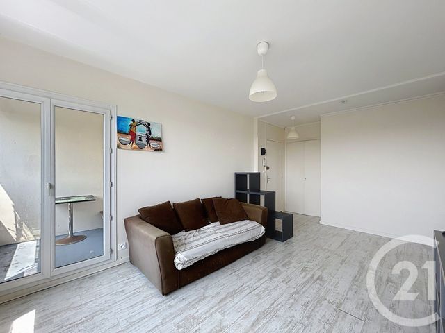 Appartement F2 &agrave; louer - 2 pi&egrave;ces - 45,80 m2 - Angouleme - 16 - POITOU-CHARENTES