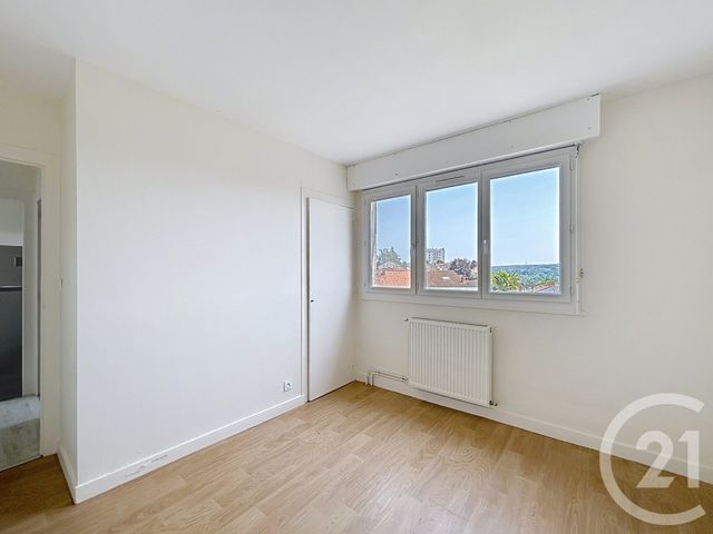 Appartement F2 &agrave; louer - 2 pi&egrave;ces - 45,80 m2 - Angouleme - 16 - POITOU-CHARENTES