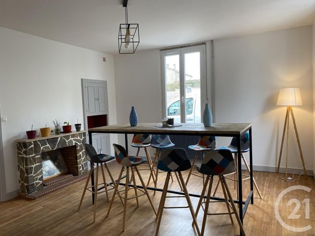 Appartement Chambre &agrave; louer - 1 pi&egrave;ce - 22,30 m2 - Ruelle Sur Touvre - 16 - POITOU-CHARENTES