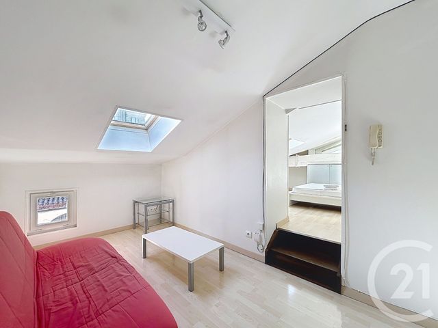 Appartement F1 &agrave; louer - 1 pi&egrave;ce - 25,17 m2 - Angouleme - 16 - POITOU-CHARENTES