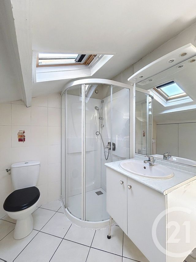 Appartement F1 &agrave; louer - 1 pi&egrave;ce - 25,17 m2 - Angouleme - 16 - POITOU-CHARENTES