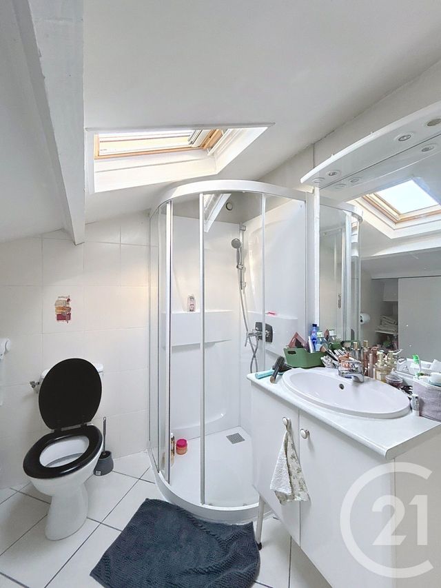 Appartement F1 &agrave; louer - 1 pi&egrave;ce - 25,17 m2 - Angouleme - 16 - POITOU-CHARENTES