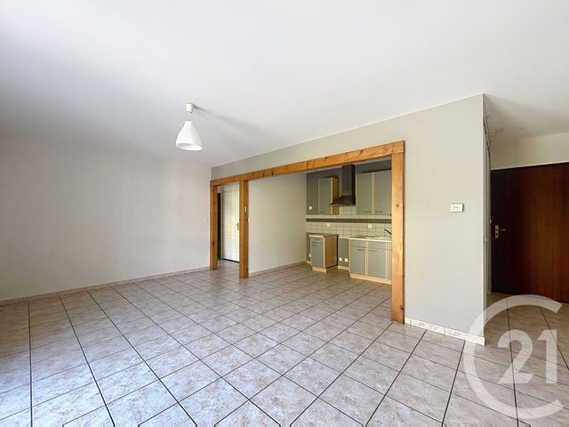 Appartement F2 &agrave; louer - 2 pi&egrave;ces - 44 m2 - Angouleme - 16 - POITOU-CHARENTES