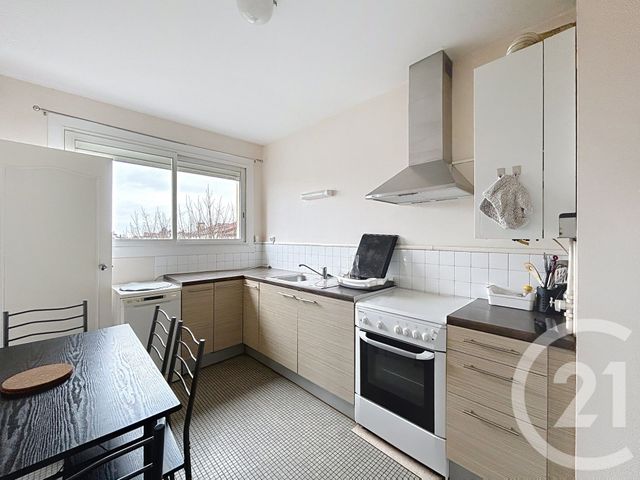 Appartement F2 &agrave; louer - 2 pi&egrave;ces - 44,55 m2 - Angouleme - 16 - POITOU-CHARENTES