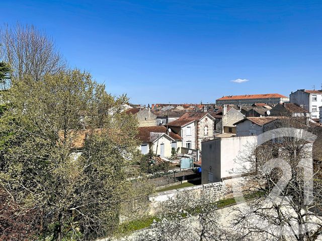 Appartement F1 &agrave; louer - 1 pi&egrave;ce - 32,64 m2 - Angouleme - 16 - POITOU-CHARENTES
