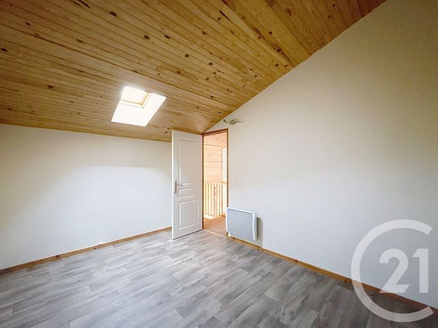 Maison &agrave; louer - 4 pi&egrave;ces - 106,15 m2 - St Saturnin - 16 - POITOU-CHARENTES