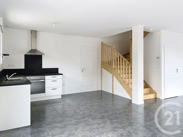 Maison &agrave; louer - 4 pi&egrave;ces - 97 m2 - St Yrieix Sur Charente - 16 - POITOU-CHARENTES