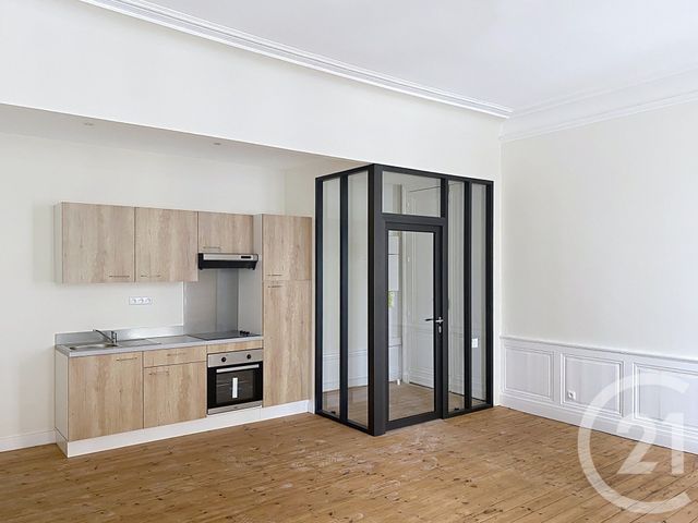 Appartement F3 &agrave; louer - 3 pi&egrave;ces - 71,70 m2 - Angouleme - 16 - POITOU-CHARENTES