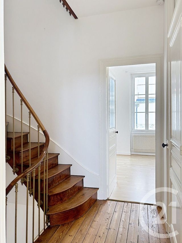 Maison &agrave; louer - 5 pi&egrave;ces - 114 m2 - Angouleme - 16 - POITOU-CHARENTES