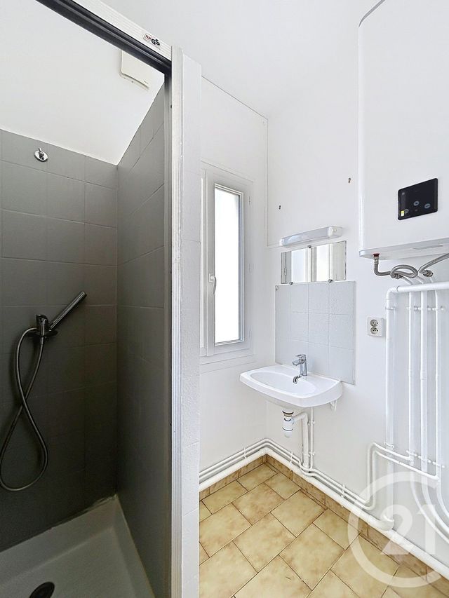 Appartement F2 &agrave; louer - 2 pi&egrave;ces - 29 m2 - Angouleme - 16 - POITOU-CHARENTES