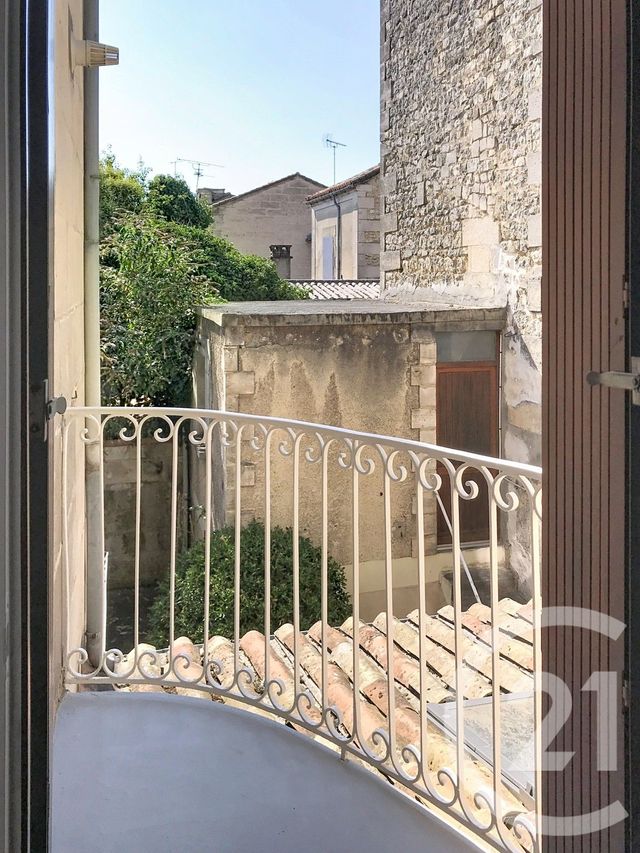 Appartement F2 &agrave; louer - 2 pi&egrave;ces - 29 m2 - Angouleme - 16 - POITOU-CHARENTES