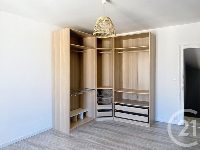 Maison &agrave; louer - 3 pi&egrave;ces - 81,63 m2 - Angouleme - 16 - POITOU-CHARENTES