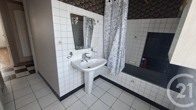 Maison &agrave; vendre - 5 pi&egrave;ces - 111 m2 - Fleac - 16 - POITOU-CHARENTES