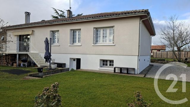 Maison &agrave; vendre - 5 pi&egrave;ces - 111 m2 - Fleac - 16 - POITOU-CHARENTES
