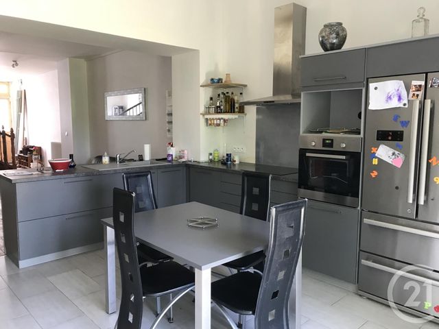 Maison &agrave; vendre - 7 pi&egrave;ces - 155 m2 - Angouleme - 16 - POITOU-CHARENTES