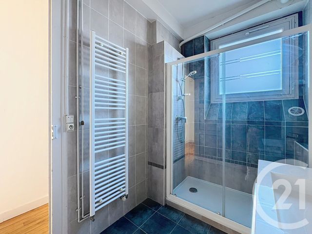 Appartement F5 &agrave; louer - 5 pi&egrave;ces - 113 m2 - Angouleme - 16 - POITOU-CHARENTES