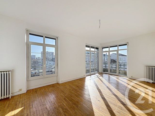 Appartement F5 &agrave; louer - 5 pi&egrave;ces - 113 m2 - Angouleme - 16 - POITOU-CHARENTES