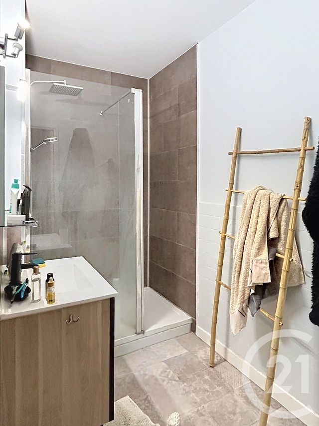 Appartement F1 &agrave; louer - 1 pi&egrave;ce - 39,69 m2 - Angouleme - 16 - POITOU-CHARENTES