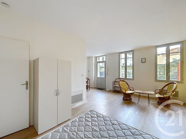 Appartement Studio &agrave; louer - 1 pi&egrave;ce - 32,59 m2 - Angouleme - 16 - POITOU-CHARENTES