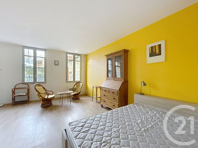 Appartement Studio &agrave; louer - 1 pi&egrave;ce - 32,59 m2 - Angouleme - 16 - POITOU-CHARENTES