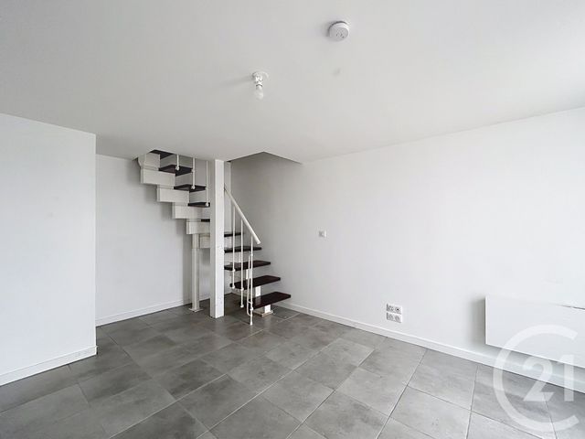 Maison &agrave; louer - 2 pi&egrave;ces - 34,52 m2 - Magnac Sur Touvre - 16 - POITOU-CHARENTES