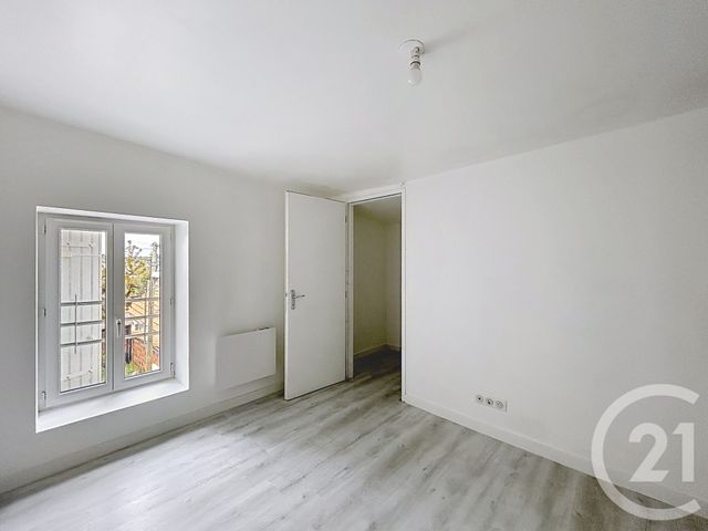 Maison &agrave; louer - 2 pi&egrave;ces - 34,52 m2 - Magnac Sur Touvre - 16 - POITOU-CHARENTES