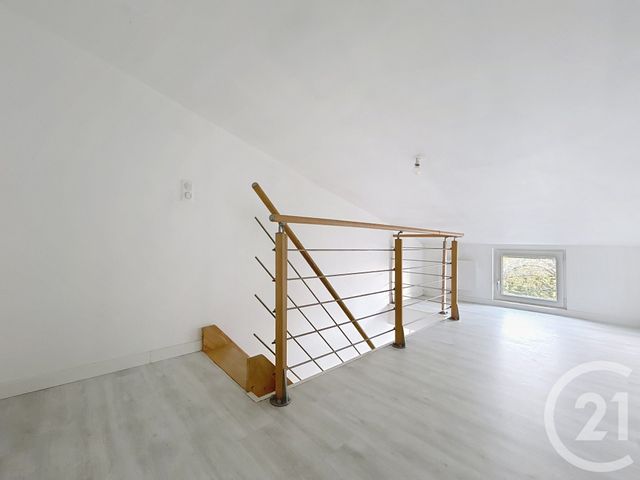 Maison &agrave; louer - 2 pi&egrave;ces - 26,70 m2 - Magnac Sur Touvre - 16 - POITOU-CHARENTES