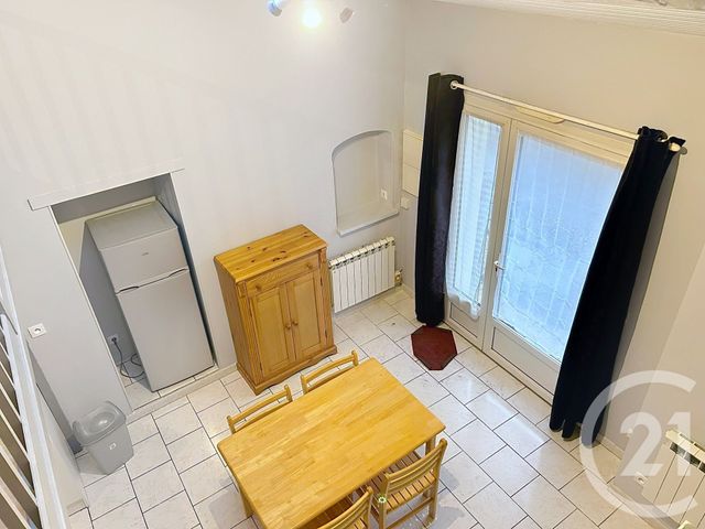 Appartement T1 &agrave; louer - 1 pi&egrave;ce - 33,14 m2 - L Isle D Espagnac - 16 - POITOU-CHARENTES