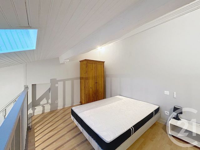 Appartement T1 &agrave; louer - 1 pi&egrave;ce - 33,14 m2 - L Isle D Espagnac - 16 - POITOU-CHARENTES