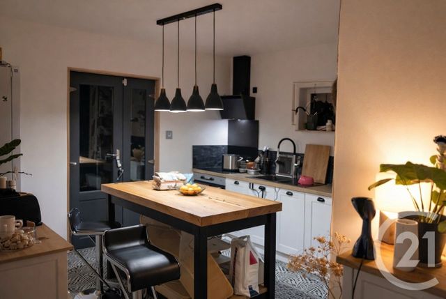 Maison &agrave; vendre - 4 pi&egrave;ces - 80 m2 - St Saturnin - 16 - POITOU-CHARENTES