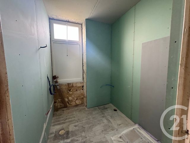 Maison &agrave; vendre - 3 pi&egrave;ces - 62 m2 - Ruelle Sur Touvre - 16 - POITOU-CHARENTES