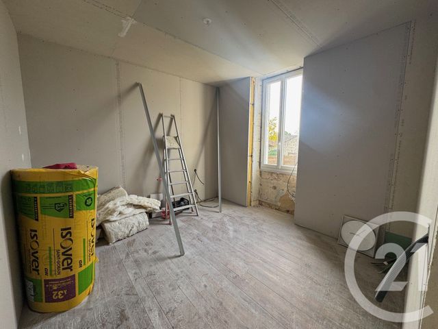 Maison &agrave; vendre - 3 pi&egrave;ces - 62 m2 - Ruelle Sur Touvre - 16 - POITOU-CHARENTES