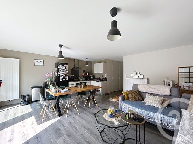 Maison &agrave; louer - 4 pi&egrave;ces - 81,21 m2 - Gond Pontouvre - 16 - POITOU-CHARENTES