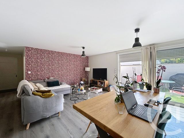 Maison &agrave; louer - 4 pi&egrave;ces - 81,21 m2 - Gond Pontouvre - 16 - POITOU-CHARENTES