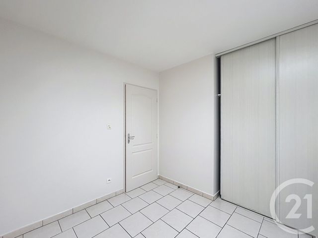 Appartement F3 &agrave; louer - 3 pi&egrave;ces - 54,90 m2 - Angouleme - 16 - POITOU-CHARENTES