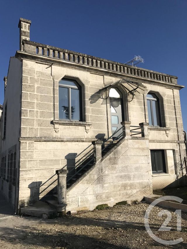Appartement F2 &agrave; louer - 2 pi&egrave;ces - 26,81 m2 - Angouleme - 16 - POITOU-CHARENTES