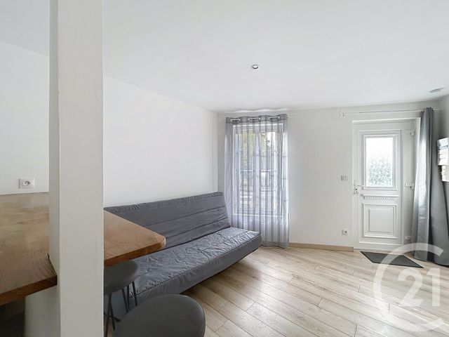 Appartement Studio &agrave; louer - 1 pi&egrave;ce - 20,40 m2 - L Isle D Espagnac - 16 - POITOU-CHARENTES